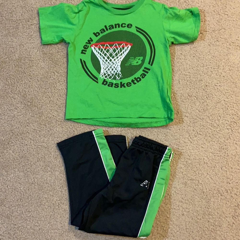 New Balance Matching T-shirt and Track Pants Set